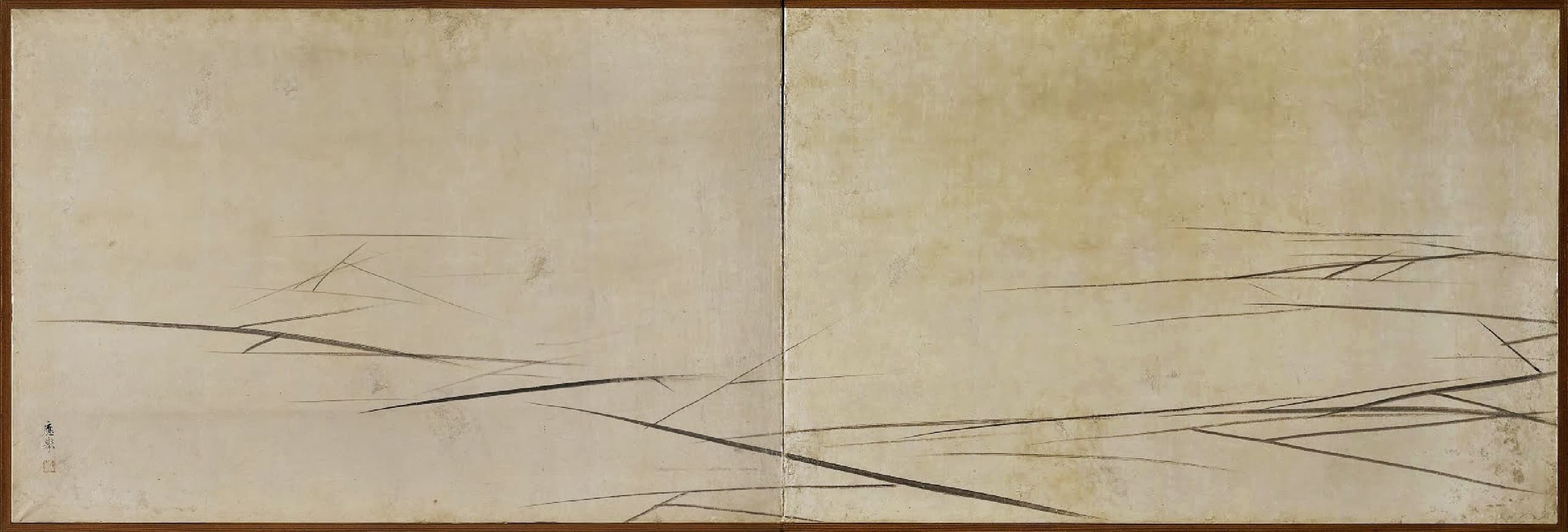 A low two-fold screen in an unvarnished cedar frame; two mostly white paper panels marked with sparse black ink lines and glittering mica flecks suggesting cracked ice receding into the distance.