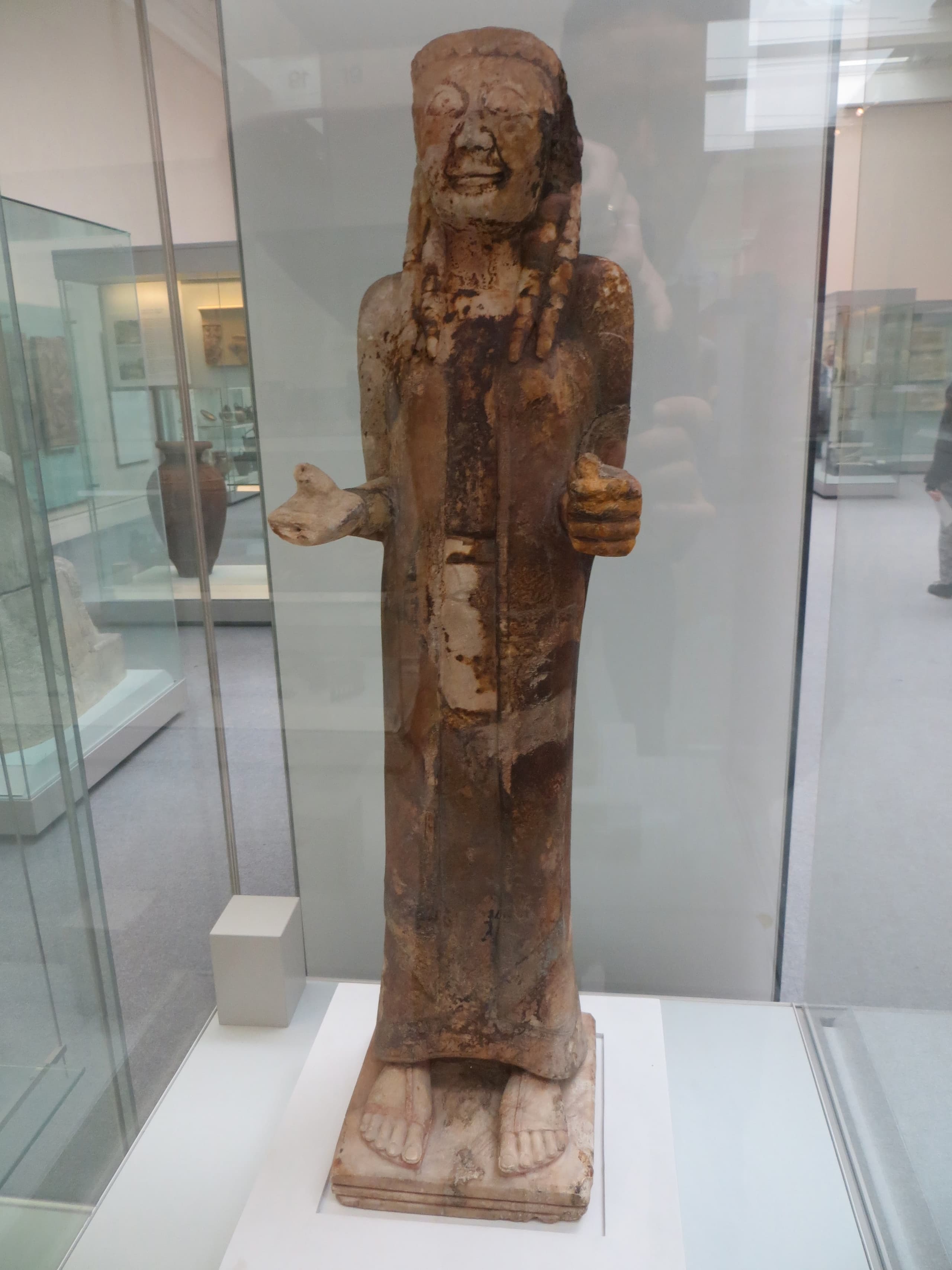 A gypsum artefact, eighty-nine centimetres high, from the Etruscan Isis Tomb group found at Vulci and now held in the British Museum.