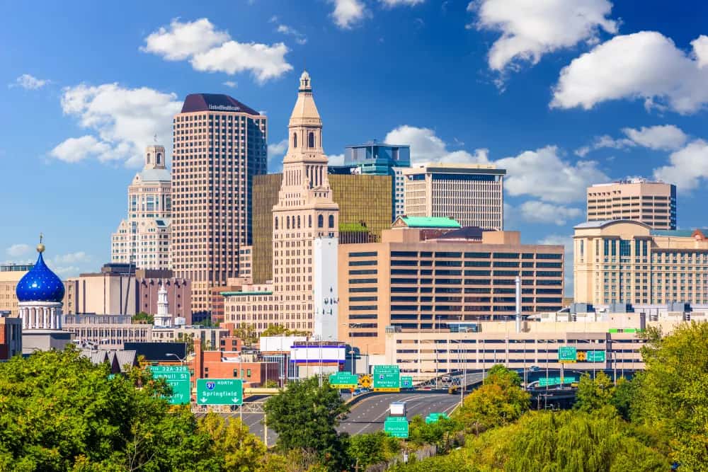 Moving to Hartford? Here Are 11 Things to Know | Extra Space Storage